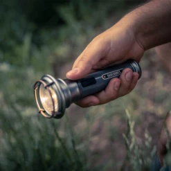Barebones Vintage Flashlight -Outdoor Camping Store LIV 257 8 600x600 1bd56867 10f3 44b2 a57e 17567fb5e288