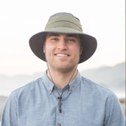 Sunday Afternoon Solar Bucket -Outdoor Camping Store S2A03070B31203 8 600x600 87c4d135 47a4 4ca1 85f7 fdd642a68db1