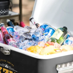 KZM Ice Cooler Box -Outdoor Camping Store Untitled 1000x1000px 9 3f50b824 edb6 44c5 8d88 96a978d346f6