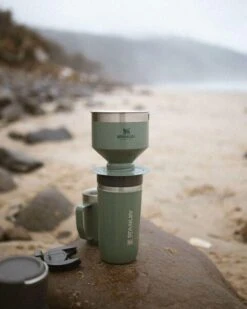 Stanley Classic Pour Over Hammertone Green -Outdoor Camping Store Web LIfestyle CarCamp 1800x1800 600x600 d0a75577 7123 47c9 9d97 f7bfc84a3f10