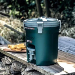 Stanley Adventure Water Jug 2 Gallon 30 Stanley Adventure Water Jug 2 Gallon -Outdoor Camping Store d6e1337afbd660455eb9477fbc04da71 600x600 6b273b4b b1e2 4698 9efc c33ddca65a34